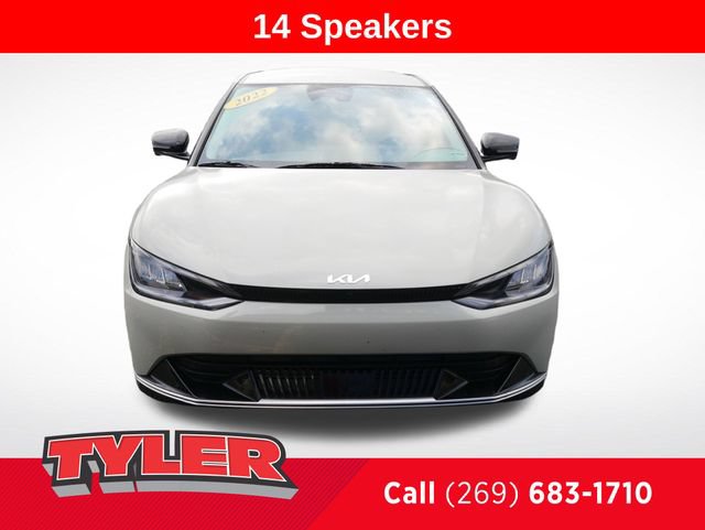 Used 2022 Kia EV6 Wind w/ Wind Technology Package AWD/4WD image 2