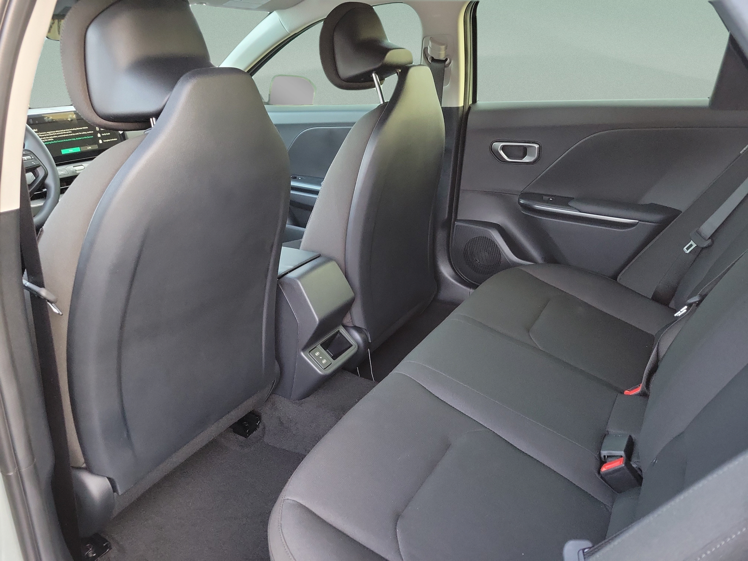 New 2026 Kia K4 FWD image 8