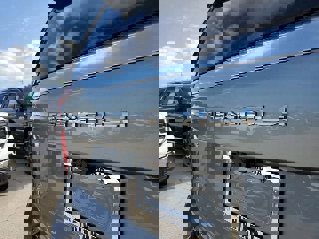 New 2026 GMC Yukon Denali image 9