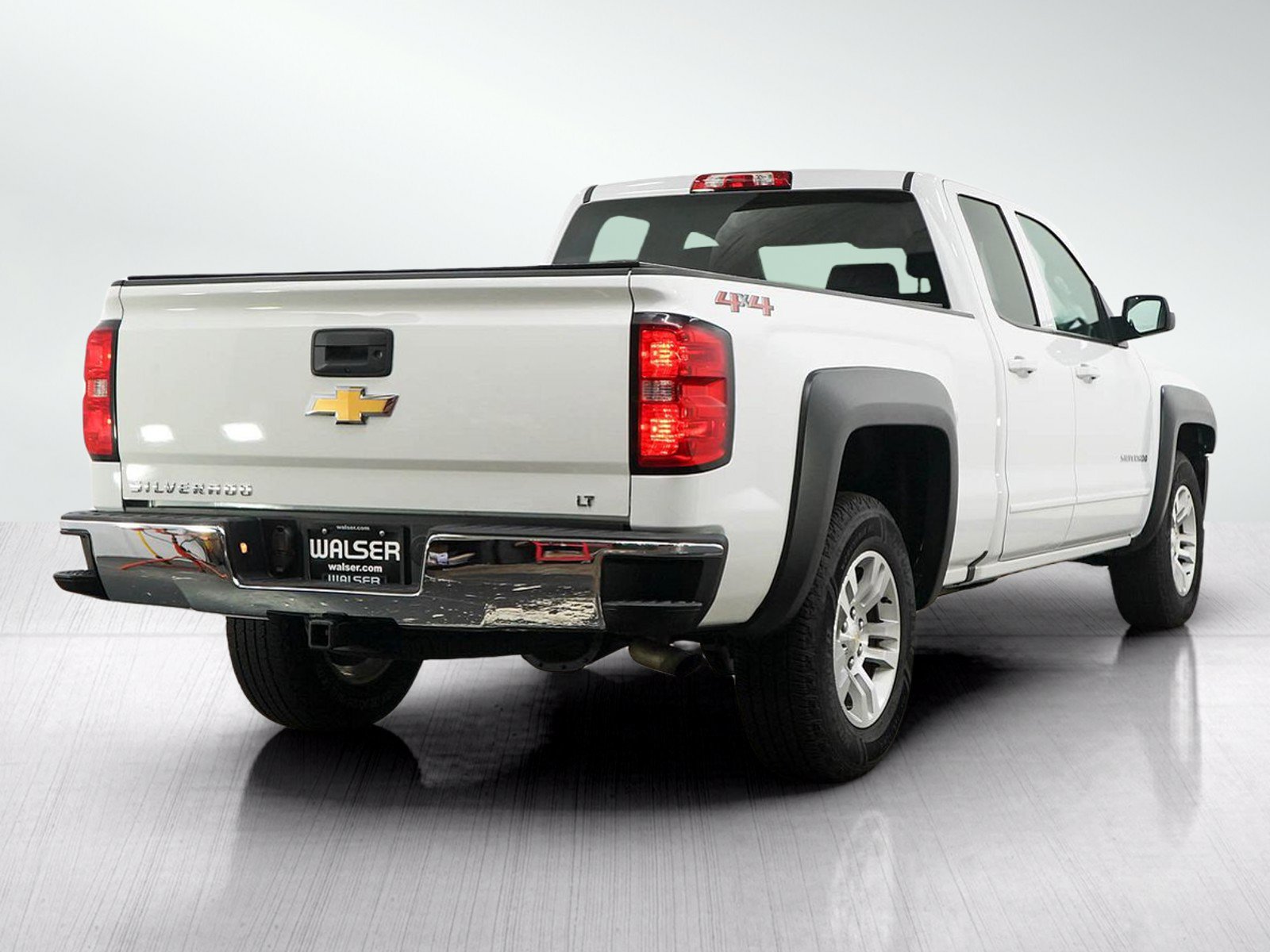 Used 2018 Chevrolet Silverado 1500 LT w/ All Star Edition AWD/4WD image 5