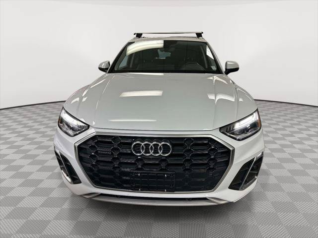 Used 2023 Audi Q5 2.0T Premium Plus w/ Premium Plus Package AWD/4WD image 7