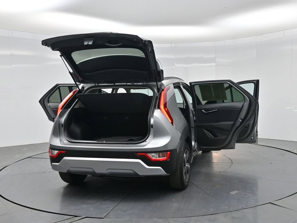 Used 2024 Kia Niro EX FWD image 33