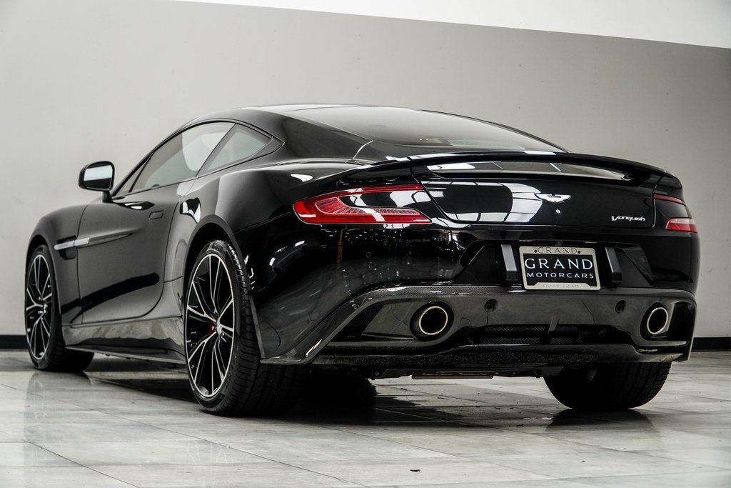 Used 2017 Aston Martin Vanquish Coupe image 14
