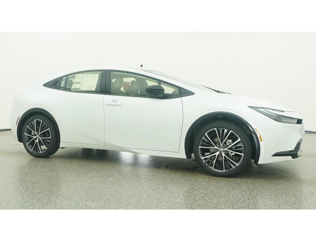 New 2027 Toyota Prius XLE FWD image 28