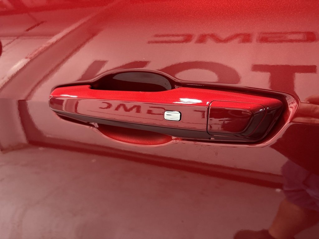 New 2026 GMC Acadia Elevation w/ Black Edition image 10