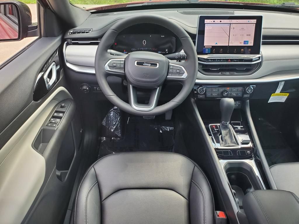 New 2026 Jeep Compass Limited w/ Sun, Sound & Navigation Group AWD/4WD image 10