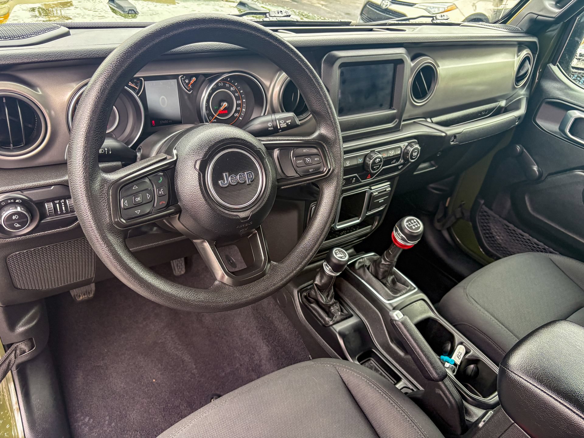 Used 2022 Jeep Gladiator Sport w/ Trailer Tow Package AWD/4WD image 19