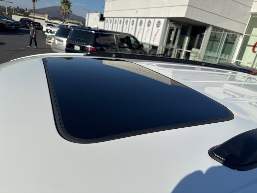 Certified 2024 Jeep Grand Cherokee Laredo X w/ Luxury Tech Group I image 12