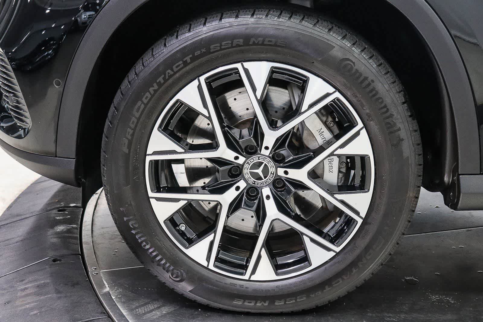 Certified 2025 Mercedes-Benz GLC 350e 4MATIC image 9