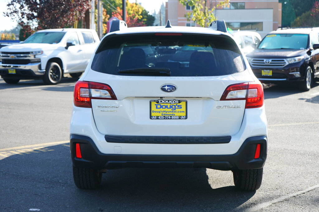 Used 2018 Subaru Outback 2.5i Premium AWD/4WD image 8
