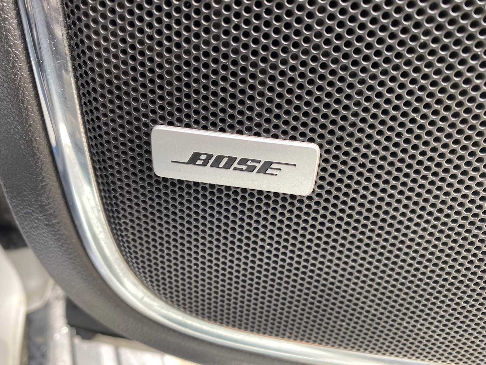 Used 2020 Chevrolet Suburban Premier w/ Premier Plus Edition image 42