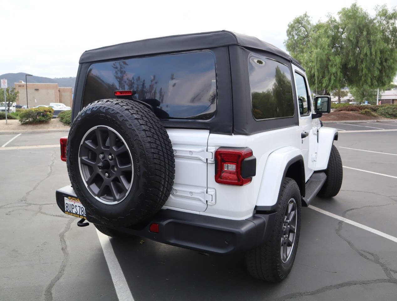 Used 2021 Jeep Wrangler Sport image 8