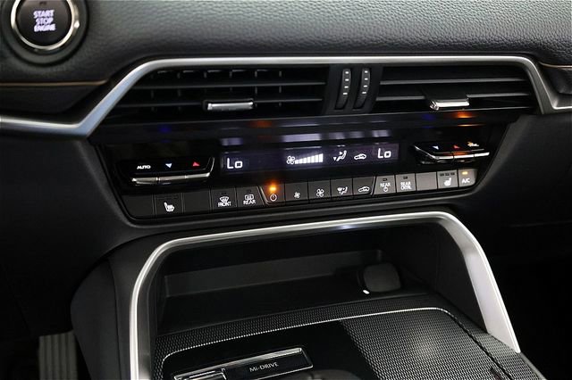 New 2025 MAZDA CX-90 3.3 Turbo w/ Preferred Package image 29