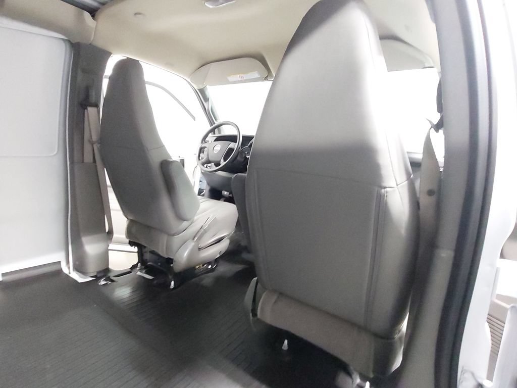New 2026 GMC Savana 2500 w/ Driver Convenience Package RWD image 11