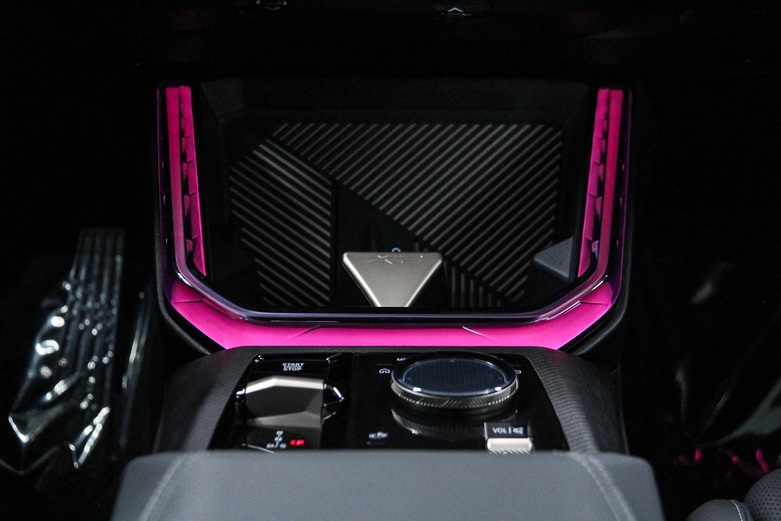 Used 2025 BMW X3 xDrive30i w/ Premium Package image 14