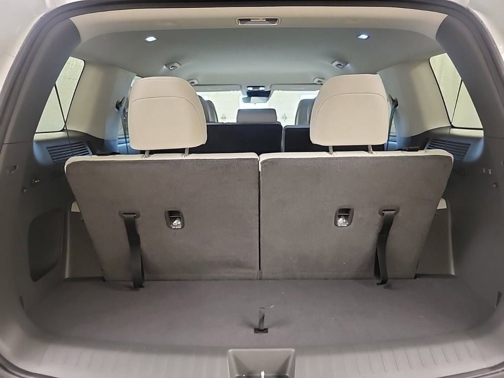 Used 2026 Hyundai Santa Fe SEL image 11