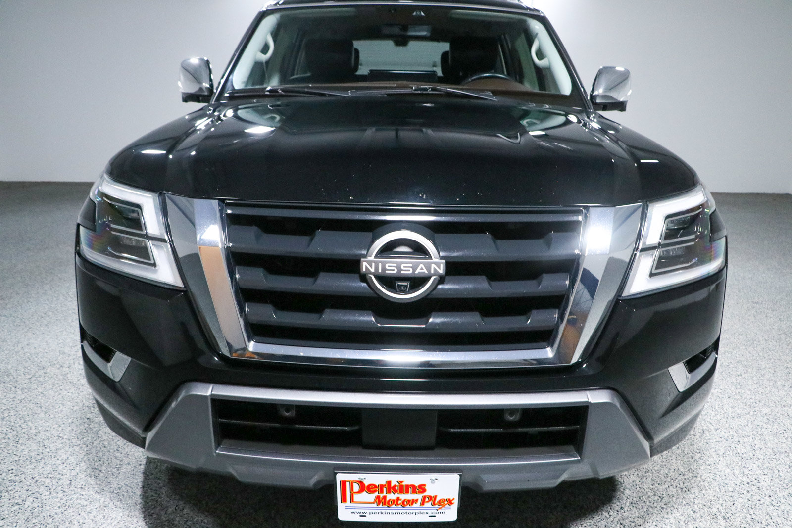 Used 2021 Nissan Armada Platinum w/ Captain's Chairs Package AWD/4WD image 4