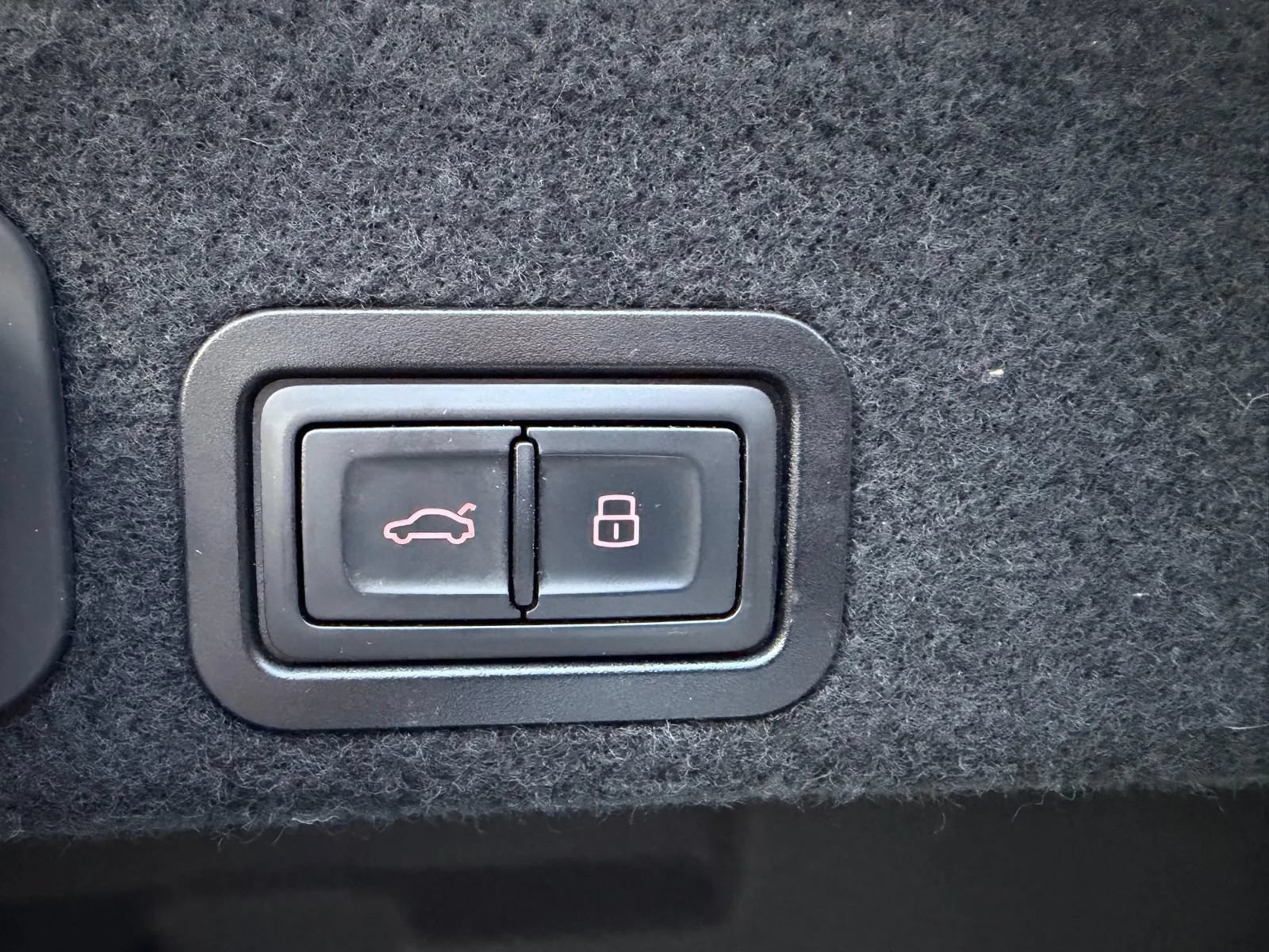 Used 2017 Audi S6 Prestige AWD/4WD image 17