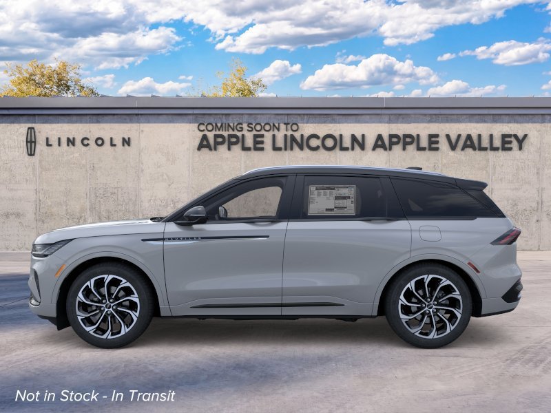 New 2026 Lincoln Nautilus Reserve AWD/4WD image 3