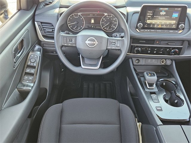 New 2026 Nissan Rogue S image 7