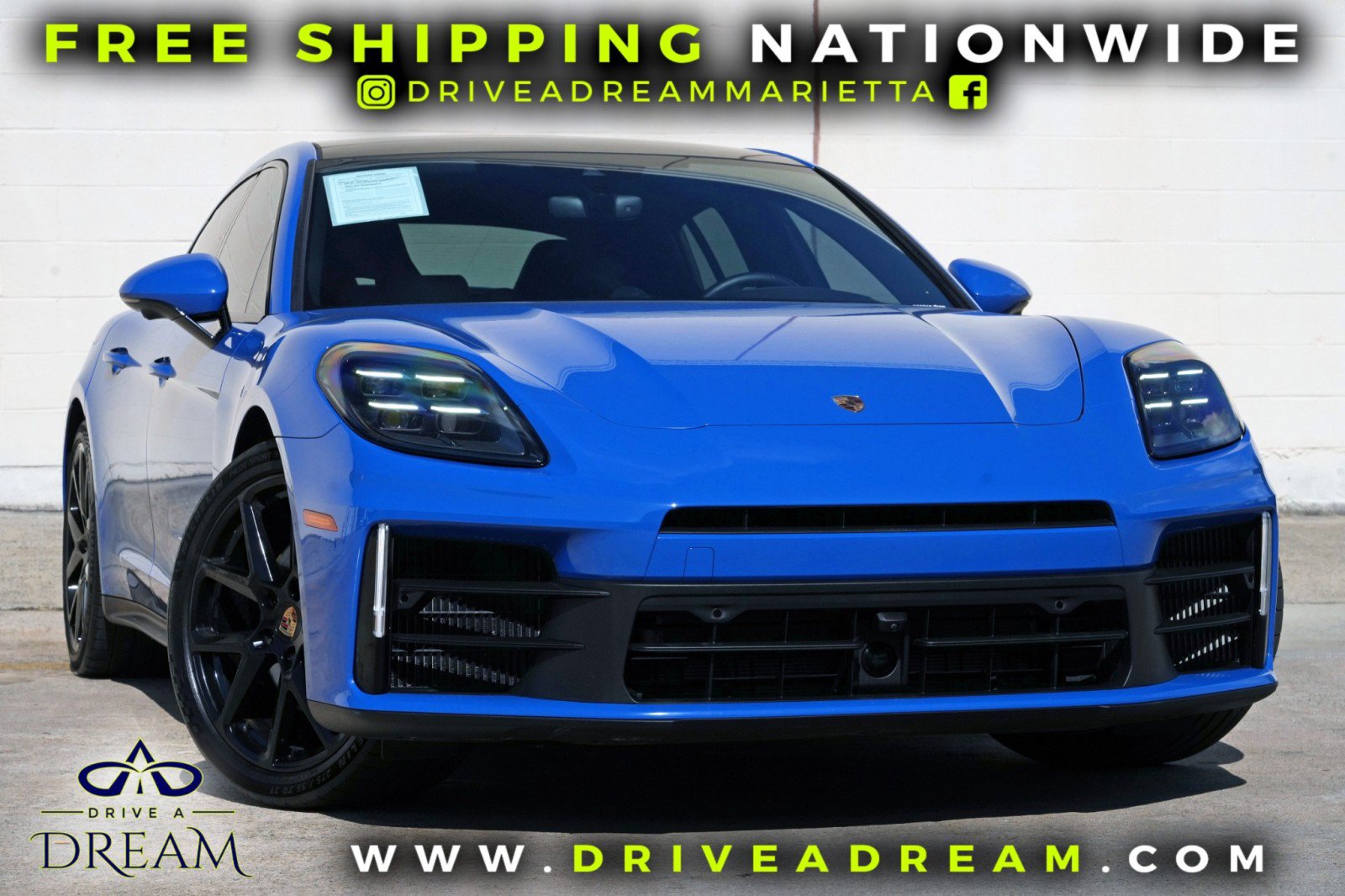 Used 2025 Porsche Panamera w/ Premium Package RWD image 2