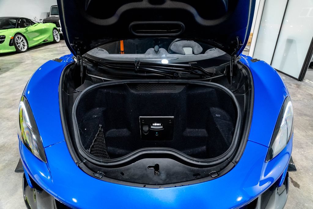 Used 2019 McLaren 600LT RWD image 17