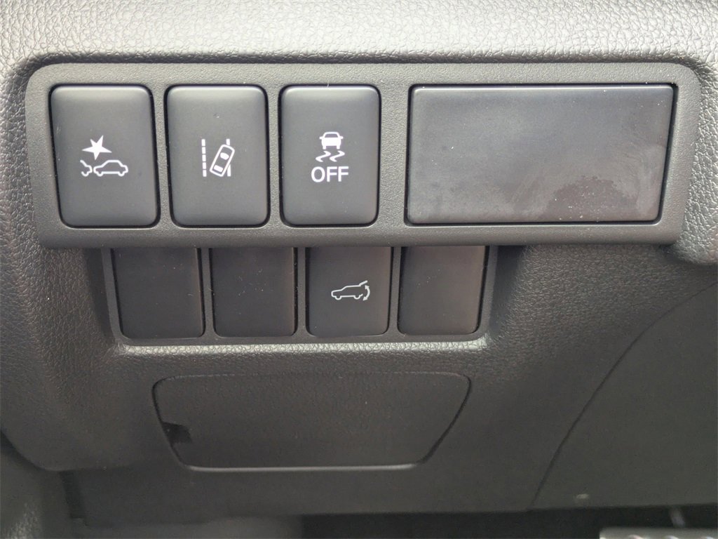 New 2025 Mitsubishi Eclipse Cross AWD image 26