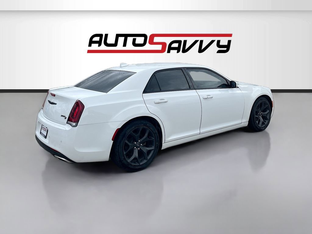 Used 2021 Chrysler 300 S image 7