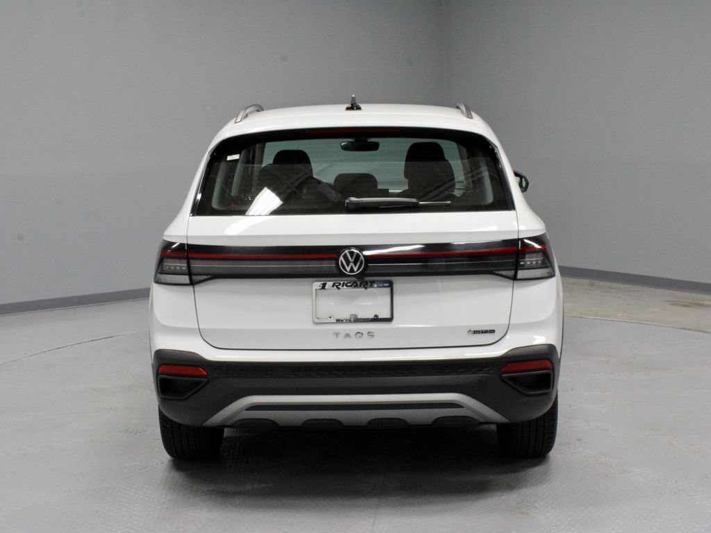 Used 2025 Volkswagen Taos S AWD/4WD image 10