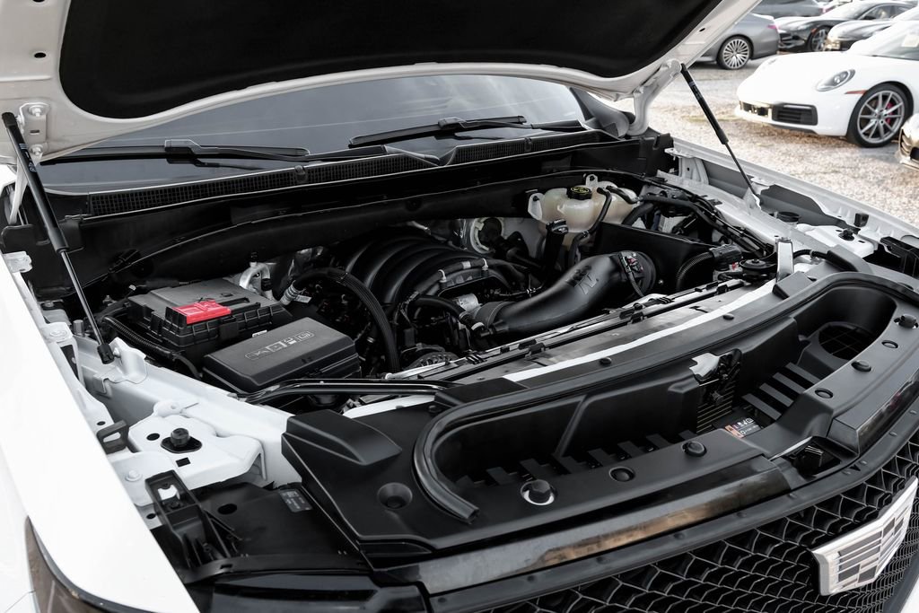 Used 2021 Cadillac Escalade Sport Platinum w/ LPO, Floor Liner Package image 70