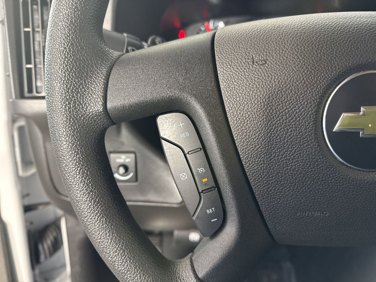 Used 2024 Chevrolet Express 3500 LT w/ LT Preferred Equipment Group image 13