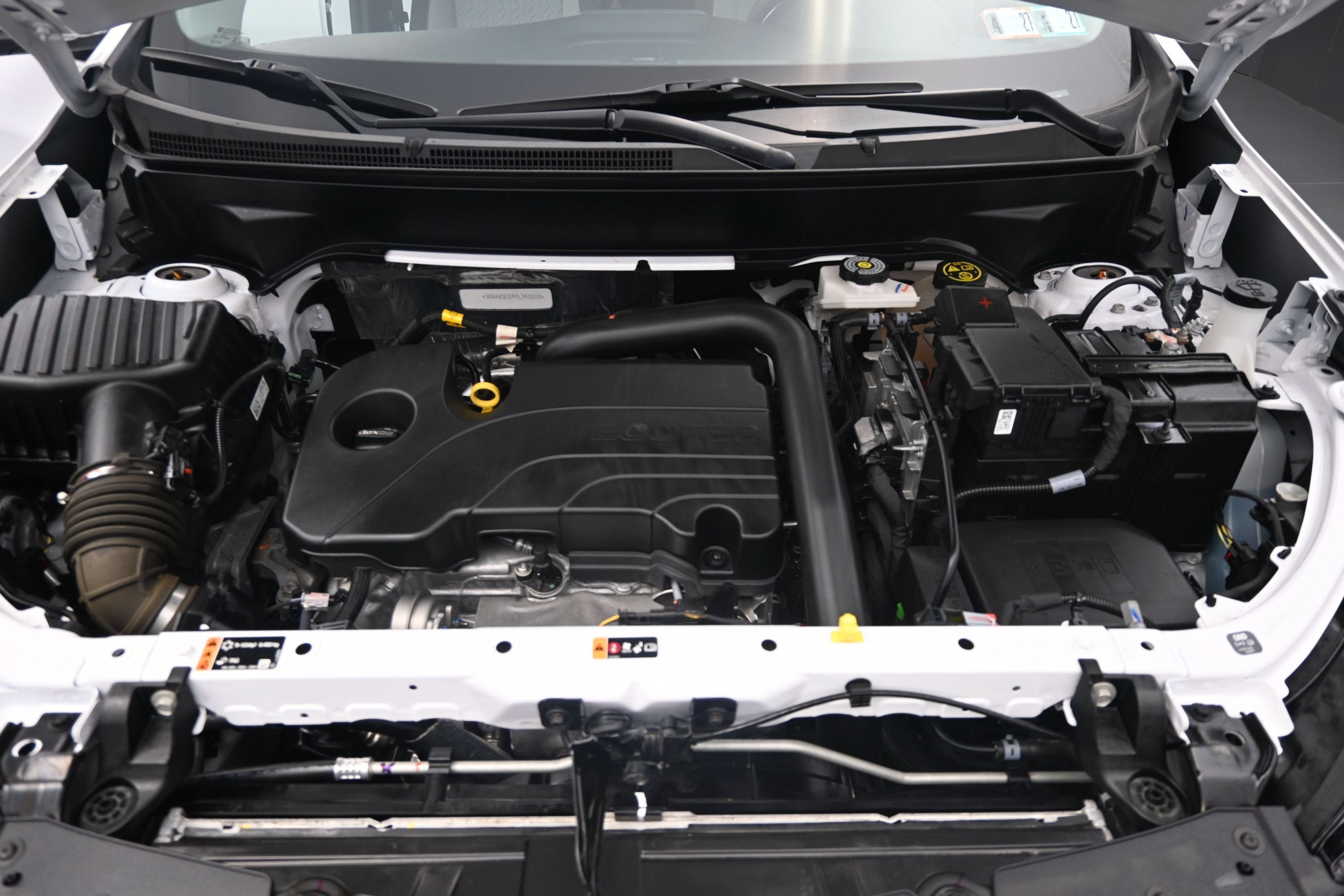 Certified 2023 Chevrolet Equinox LS w/ LS Convenience Package AWD/4WD image 31