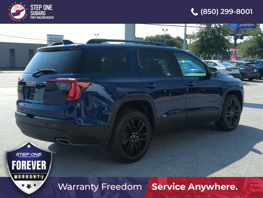 Used 2023 GMC Acadia SLT w/ Elevation Edition FWD image 7