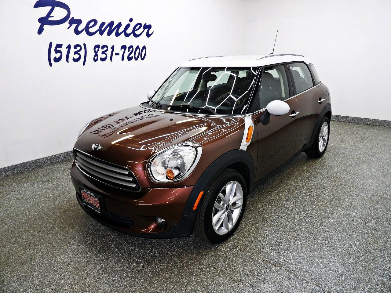 Used 2013 MINI Cooper Countryman FWD image 1