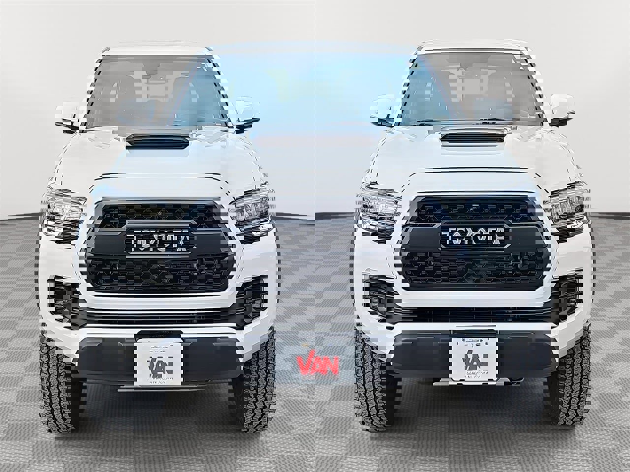 Used 2023 Toyota Tacoma TRD Pro image 2