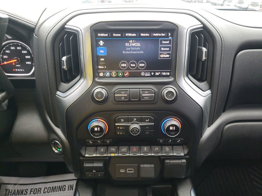 Used 2021 Chevrolet Silverado 2500 LTZ w/ LTZ Plus Package image 18