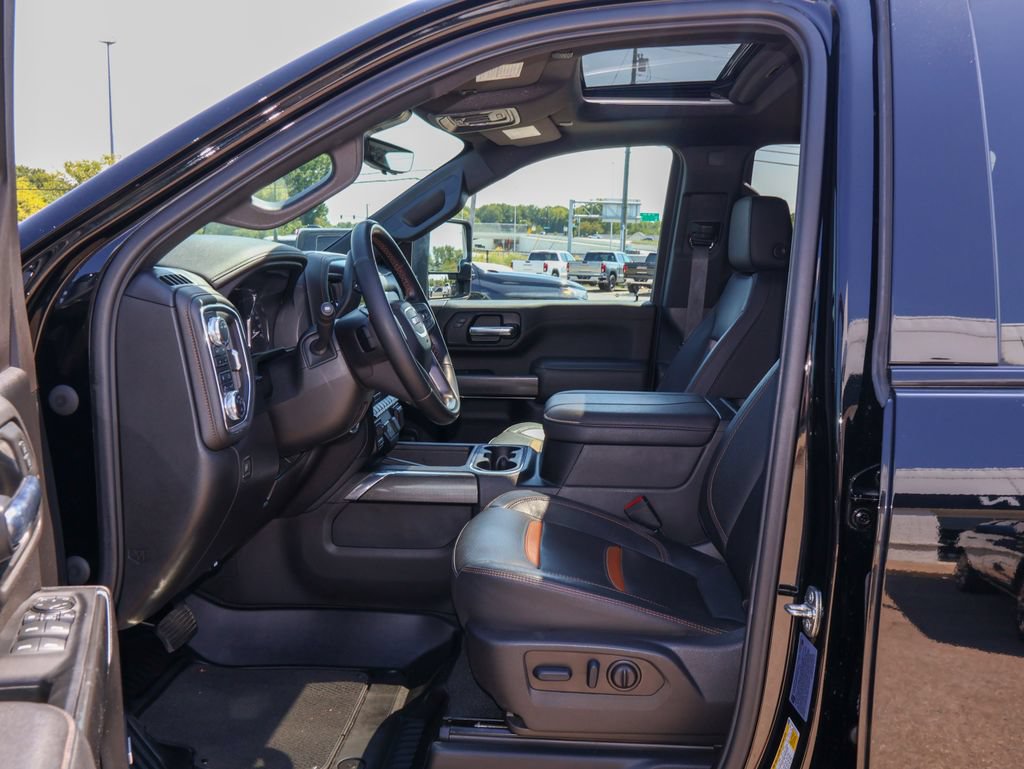 Certified 2023 GMC Sierra 3500 AT4 w/ AT4 Premium Plus Package AWD/4WD image 8