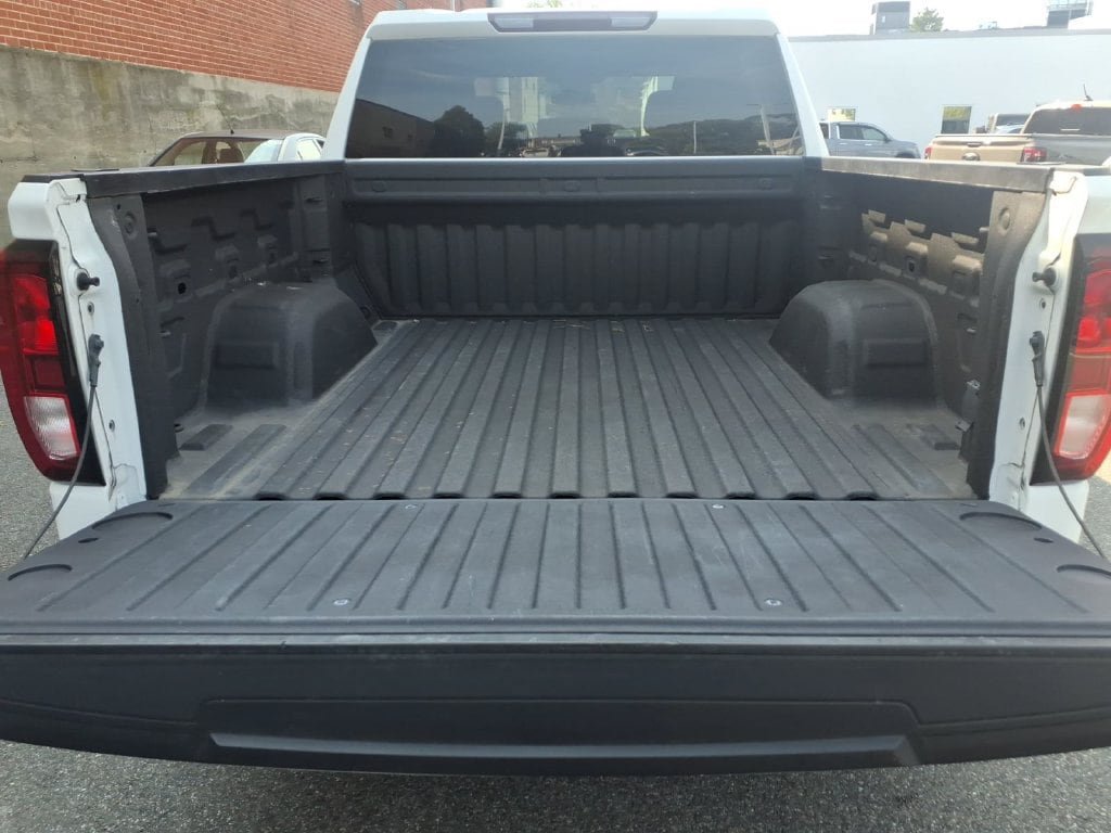 Used 2023 GMC Sierra 1500 Elevation AWD/4WD image 11