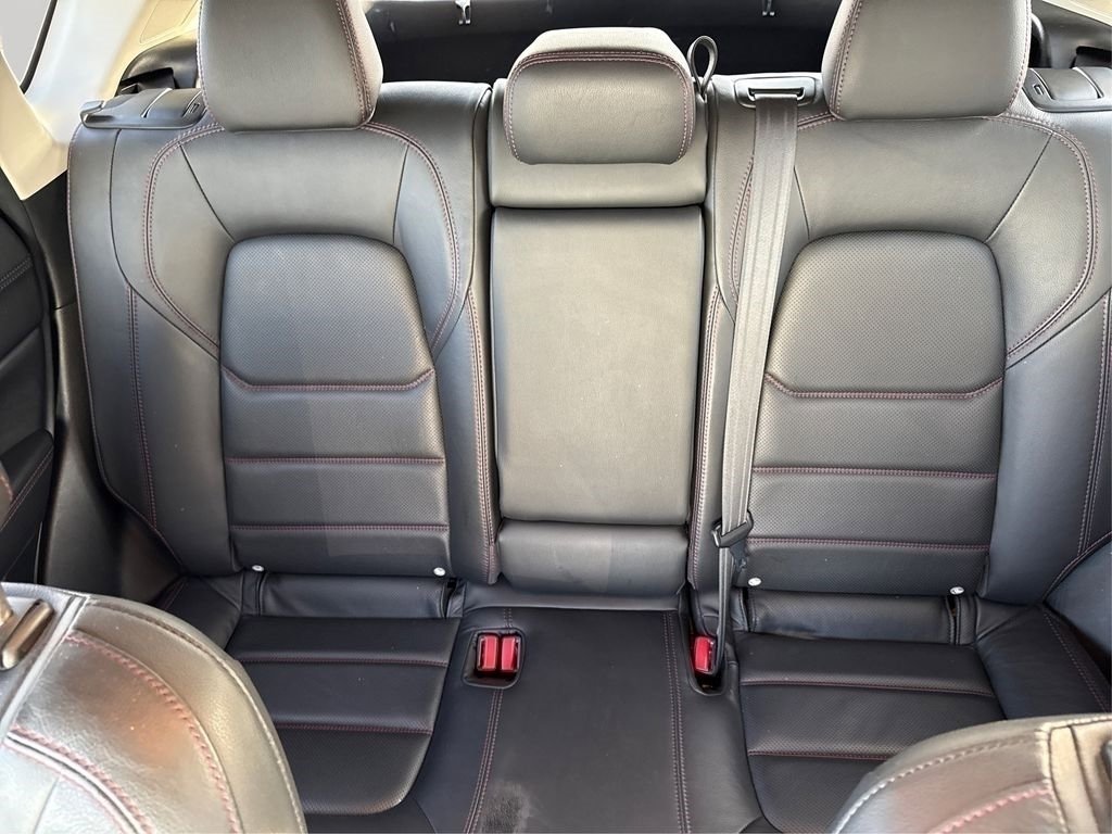 Used 2024 MAZDA CX-5 Carbon Edition image 29