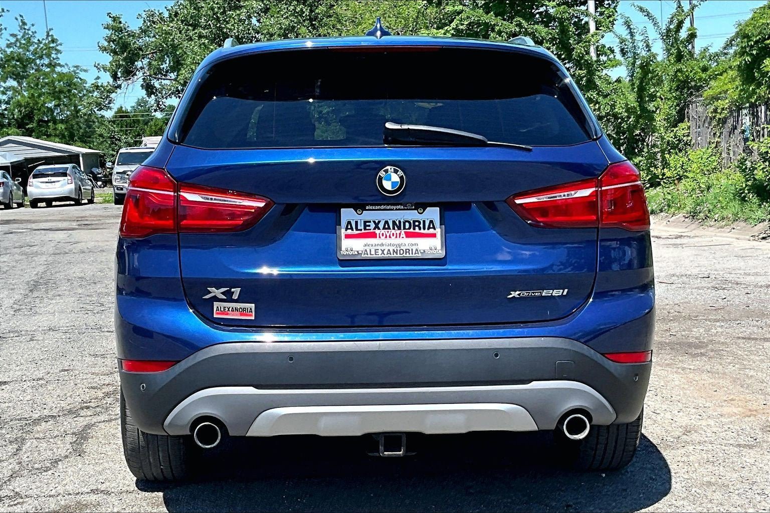 Used 2018 BMW X1 xDrive28i w/ Convenience Package AWD/4WD image 4