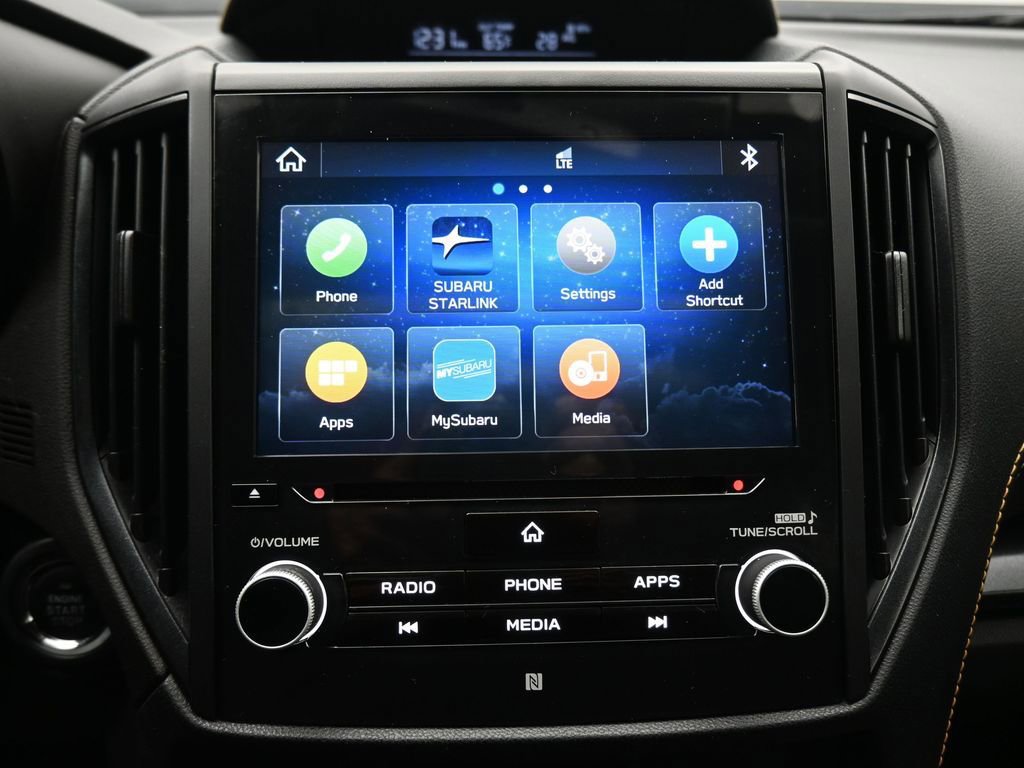 Used 2022 Subaru Crosstrek 2.5i Sport w/ Moonroof Package AWD/4WD image 17