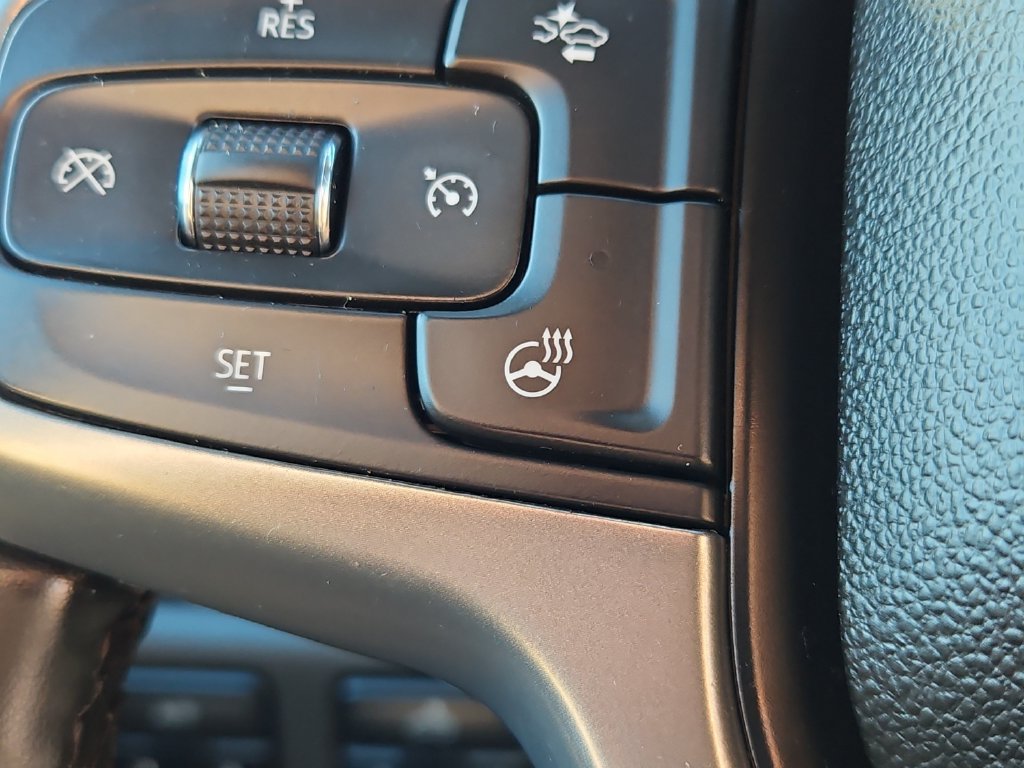 Used 2023 Chevrolet Silverado 1500 LT AWD/4WD image 20
