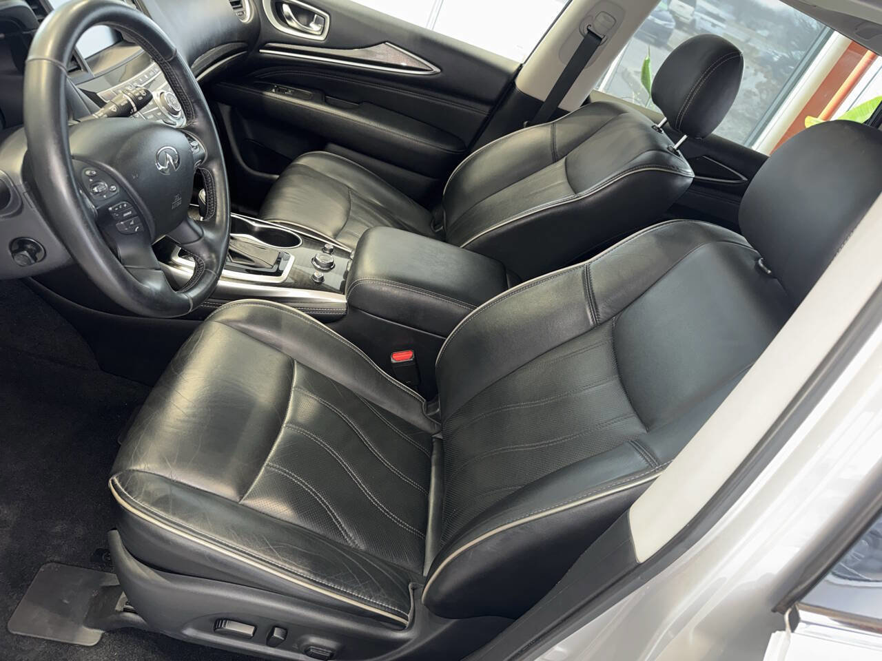 Used 2020 INFINITI QX60 Luxe w/ Essential Package AWD/4WD image 24