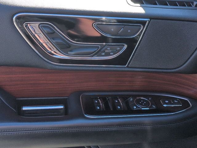 Used 2021 Lincoln Navigator Reserve AWD/4WD image 13