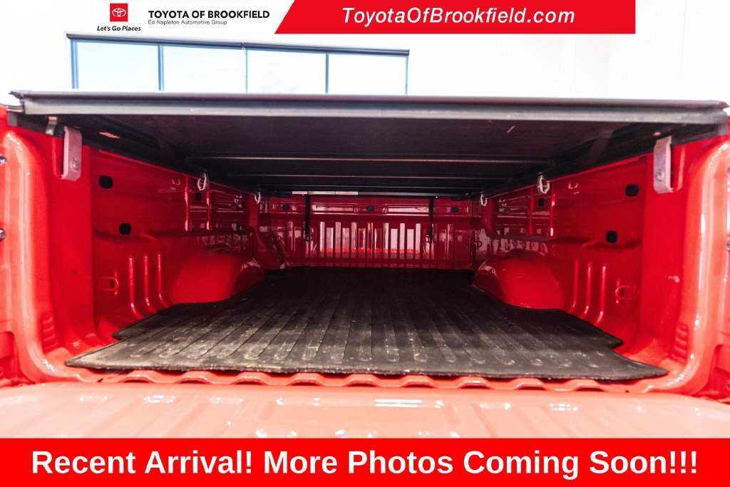 Used 2020 Chevrolet Colorado Z71 AWD/4WD image 32