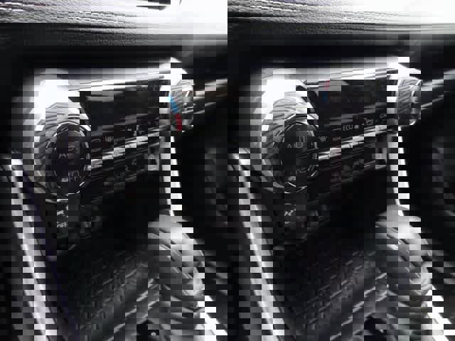 Used 2024 Toyota RAV4 XLE image 17