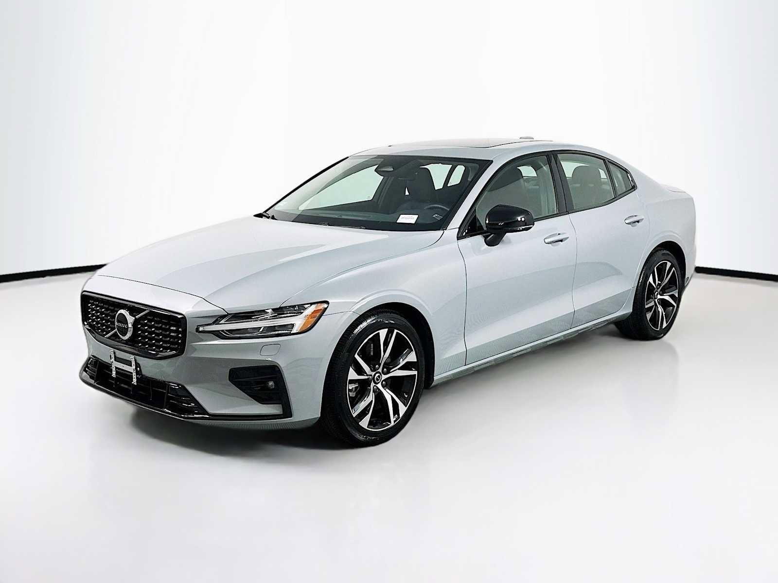 Used 2025 Volvo S60 B5 Core