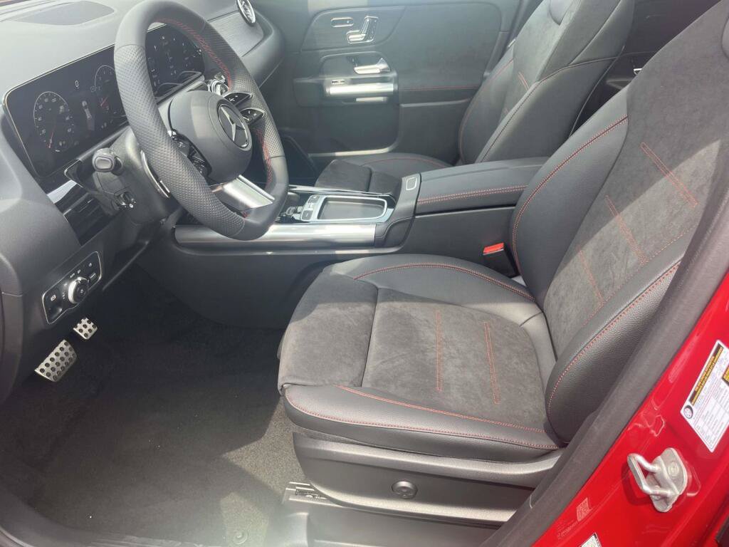 New 2026 Mercedes-Benz GLA 250 4MATIC image 15