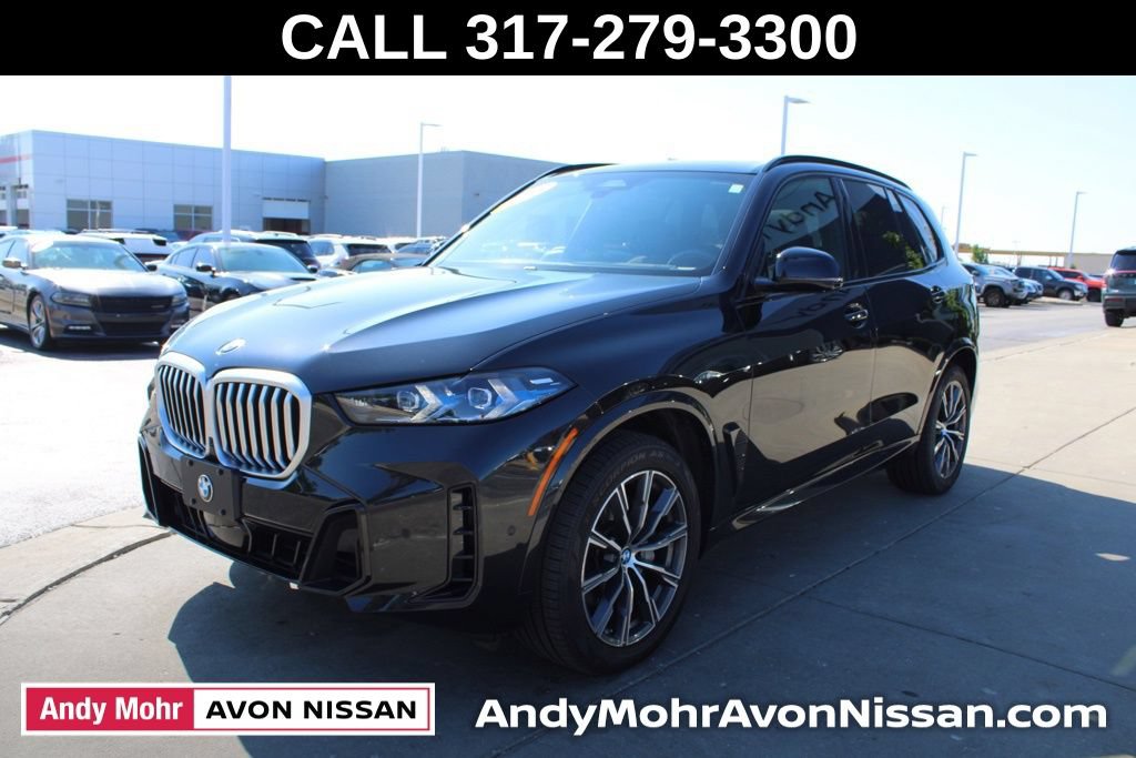 Used 2025 BMW X5 xDrive40i AWD/4WD image 3