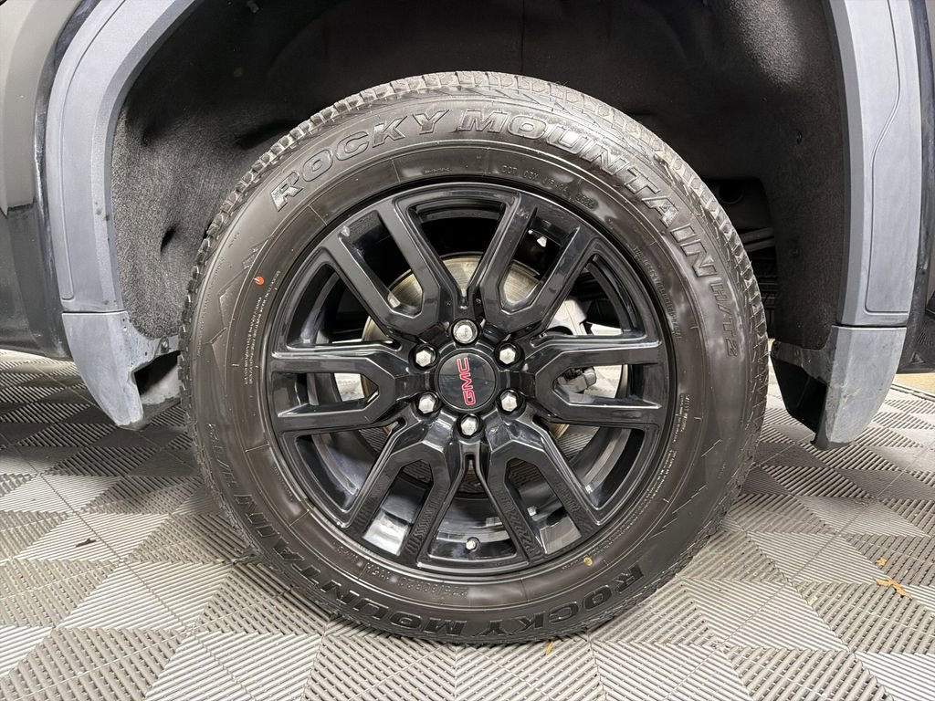 Used 2023 GMC Sierra 1500 Elevation image 17